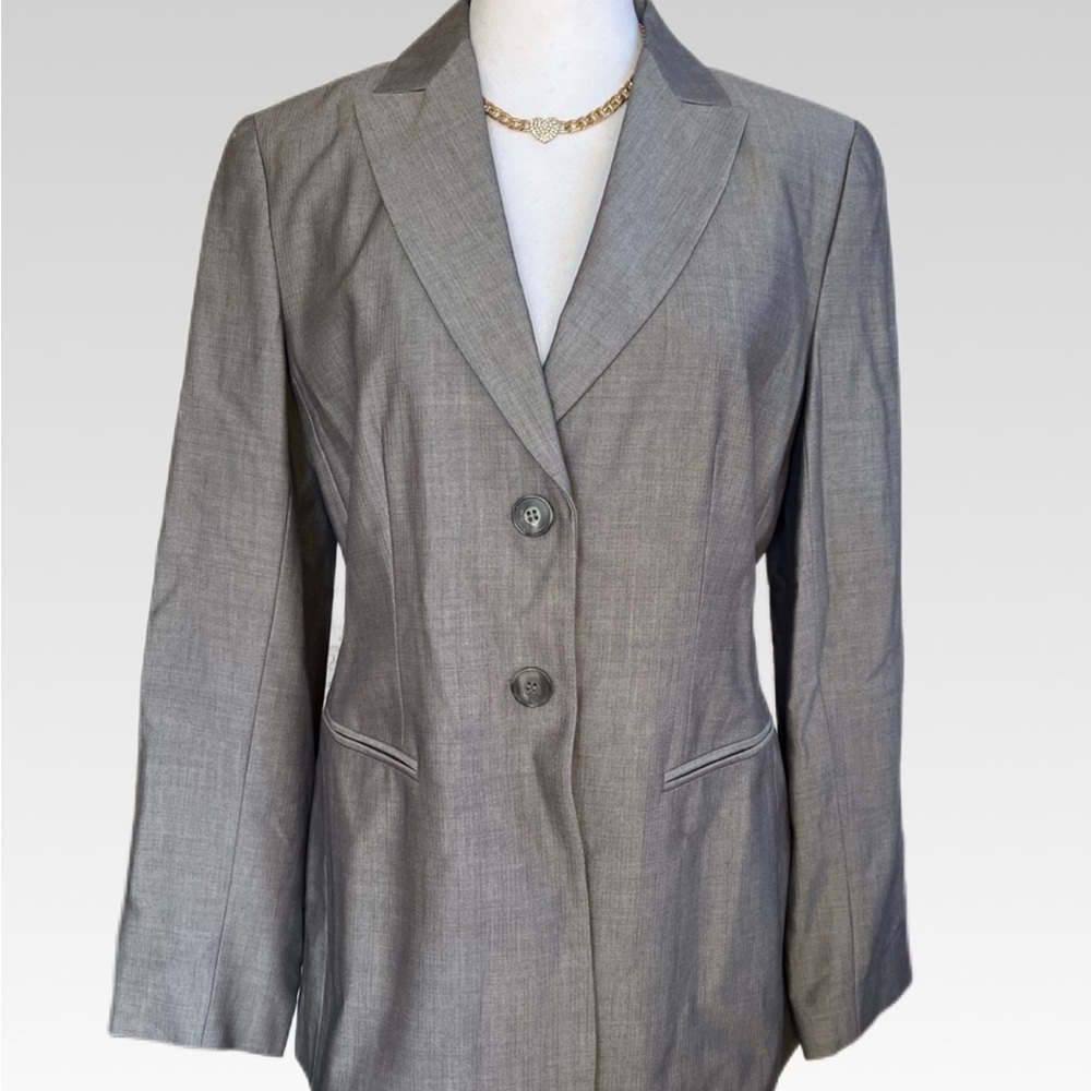 NWT Ann Taylor Classic Gray Blazer SIZE 6